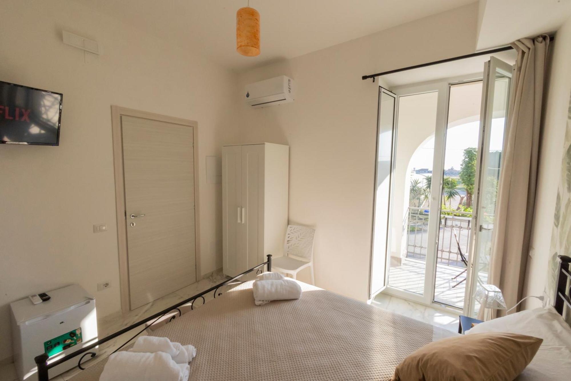 Cientopera Suite Rooms Pontecagnano Esterno foto
